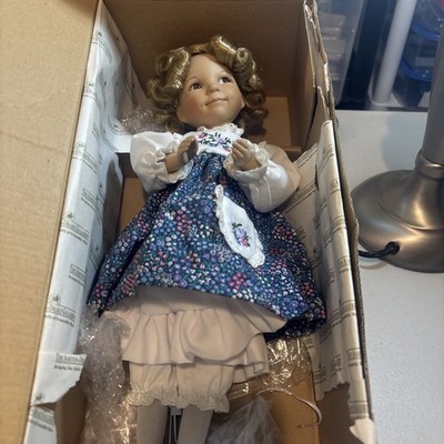 Dianna Effner Goldilocks Porcelain 15'' Doll Fairy Tale Heroines NIB