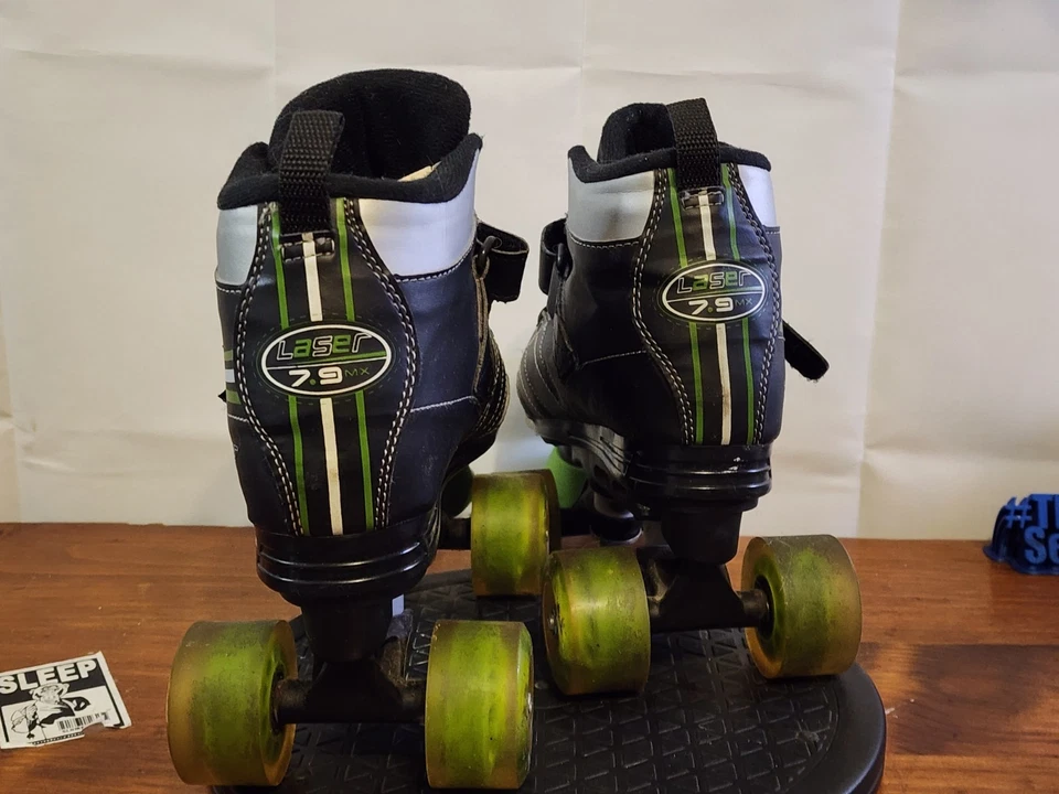 Patines Roller Derby para mujer talla 5 negros/verdes Foto 2 de 4