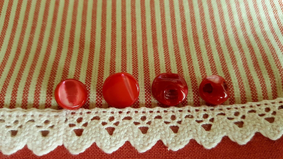 Buttons Real Trocas Mother of Pearl Natural Eyelet Various Colours & Sizes - Image 4 of 4