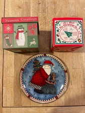 Lote de vacaciones de Navidad - Plato Debbie Mumm - Caja muñeco de nieve - Taza giratoria All-I-Want