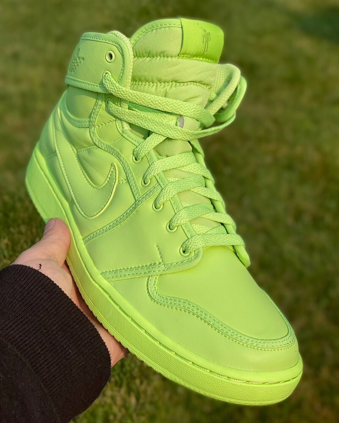 billie eilish nike jordans