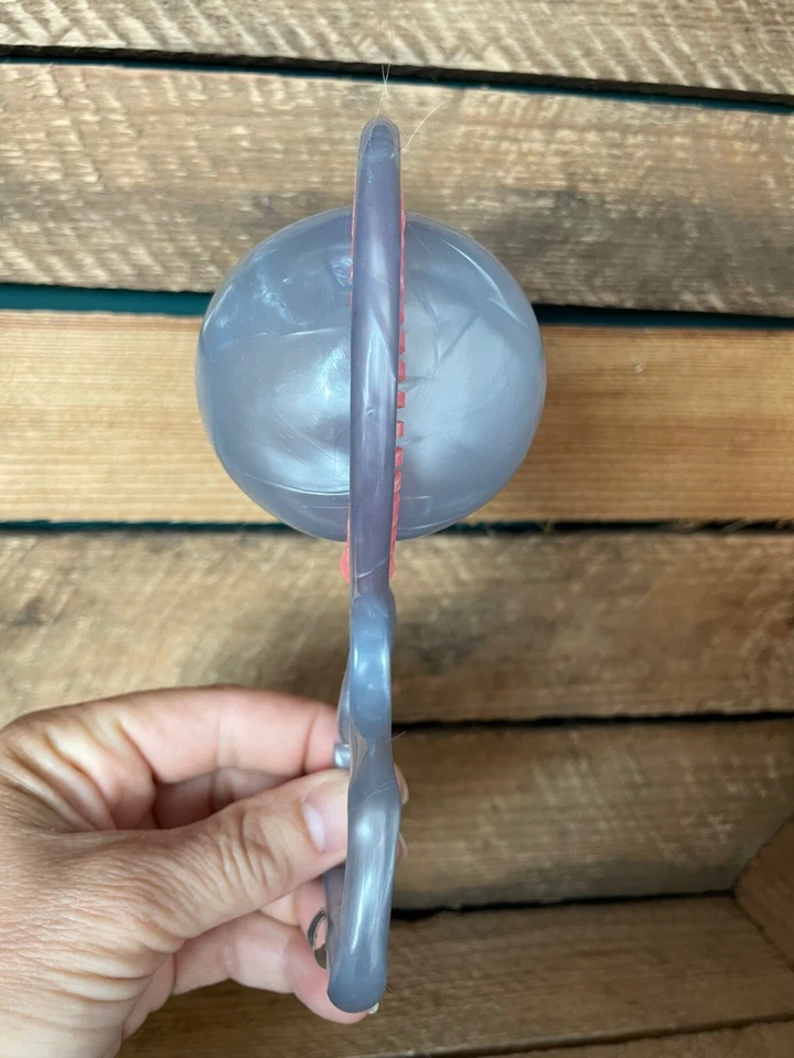 Hochet ancien en celluloïd aspect quartz - Photo 4/4