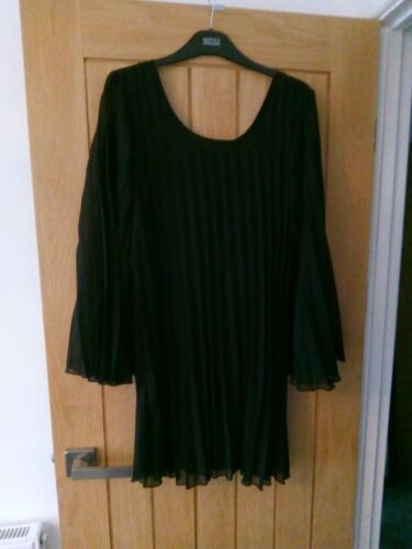 Ladies Gorgeous Black Pleated Tunic Top Or Dress Size 12 - Picture 1 of 4