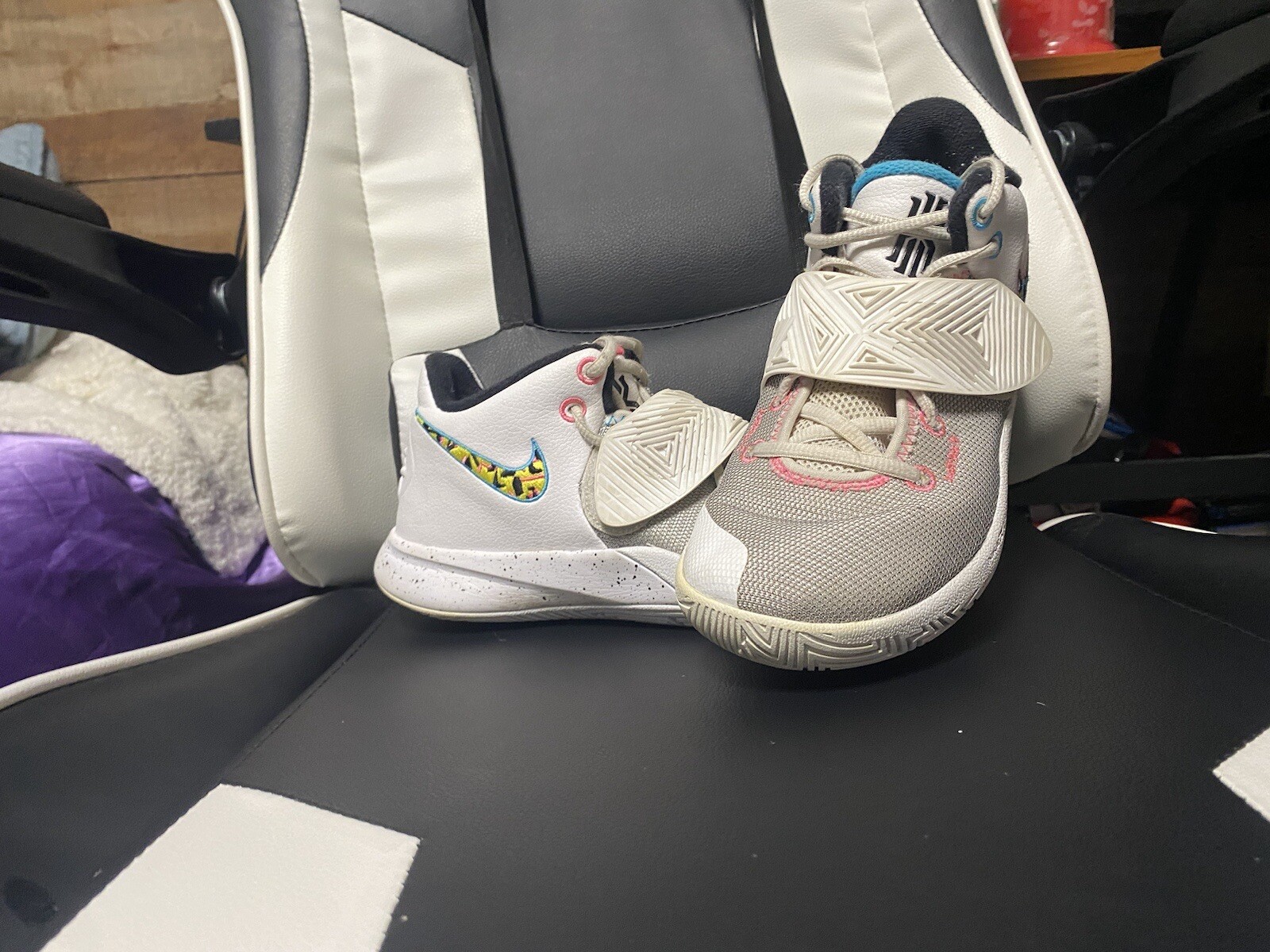 Kyrie Flytrap 3 - image 2