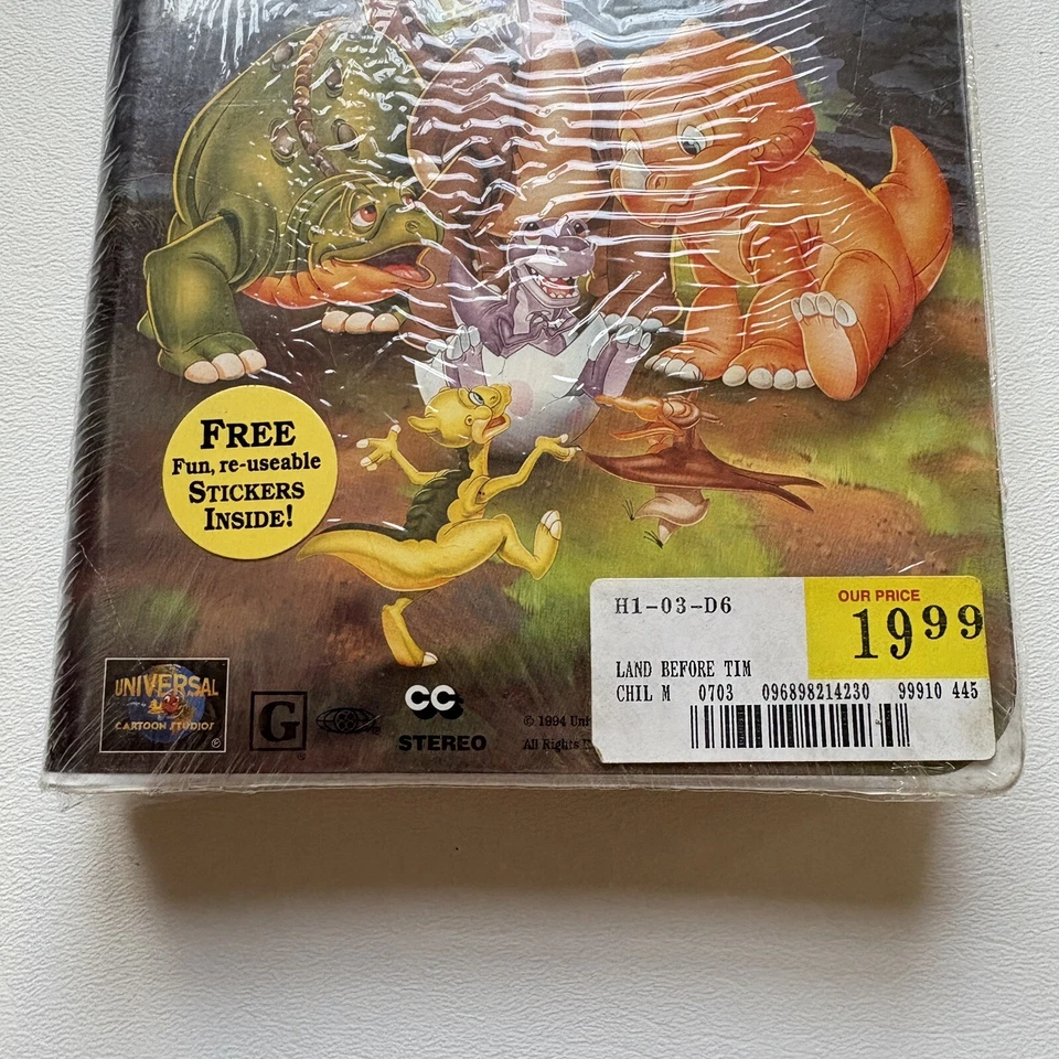 The Land Before Time II: Great Valley Adventure (VHS, 1994, Clamshell) Sealed - Image 4 of 4