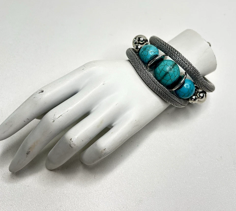 Mesh & Howlite Wrap Bracelet Silver and Turquoise - Image 3 of 4
