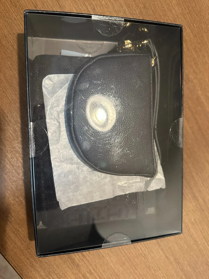 Tommy Hilfiger Navy Wristlet Set – Gold Hardware, Dual Pouch, New in Box - Image 2 of 4