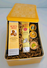 Burt's Bees' Gift Box Hand Repair Cream, Foot  Cream, Hand Salve, Lip Balm,...