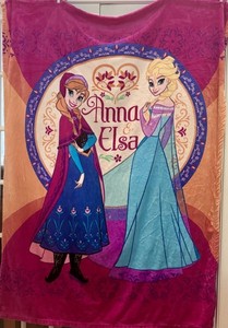 Disney Frozen Anna Elsa Oversized Super Thick Fleece Throw Blanket 59” X 78”