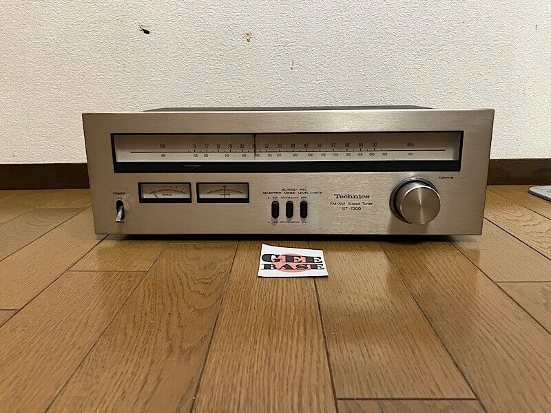 Technics by Panasonic ST-7300 FM/AM Stereo Tuner Free Technics by Panasonic ST-7300 FM/AM Stereo Tuner Free