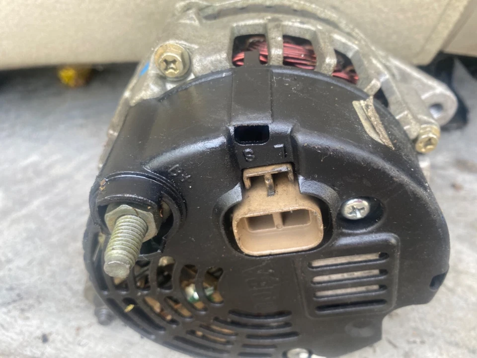 2003-2009 Hyundai Accent, Elantra, Tiburon Kia Spectra, Sportage, генератор переменного тока Valeo - Изображение 2 из 4