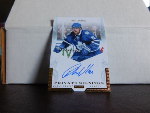 2011-12 Dominion Hockey Phil Kessel Private Signing - Picture 1 of 2