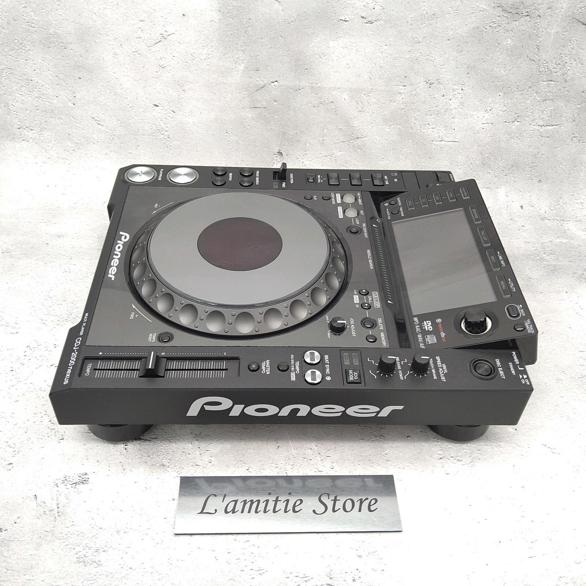 Pioneer CDJ-2000NXS Pro DJ Multi Player Digital Turntable