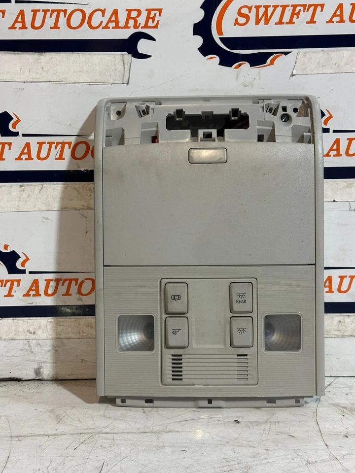 LUZ INTERIOR DELANTERA ORIGINAL VOLKSWAGEN GOLF MK7 SE 2012-2020 Foto 2 de 4