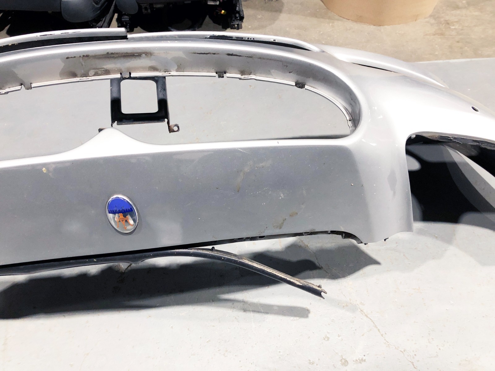 09-13 Maserati Quattroporte M139 Front Bumper Cover GRIGIO TOURING Silver OEM 10
