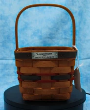 1992 Longaberger 1993 Inaugural Basket – Fixed Handle – 5.5"x5"x8"