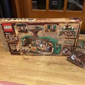 LEGO The Hobbit 79003 : An Unexpected Gathering complete w/box & Manuals Figs