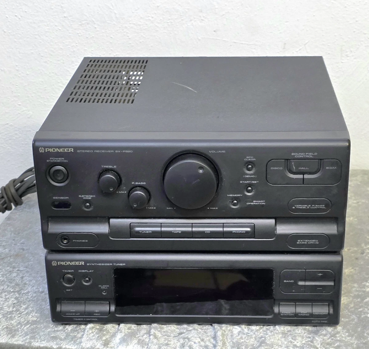 Pioneer SX-P520 Stereo Receiver Synthesizer Tuner 
