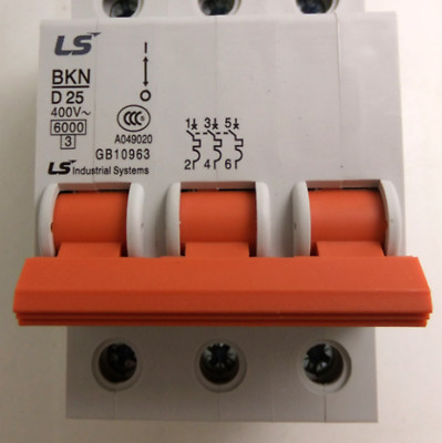 New LS BKN Circuit Breaker 3P D25A