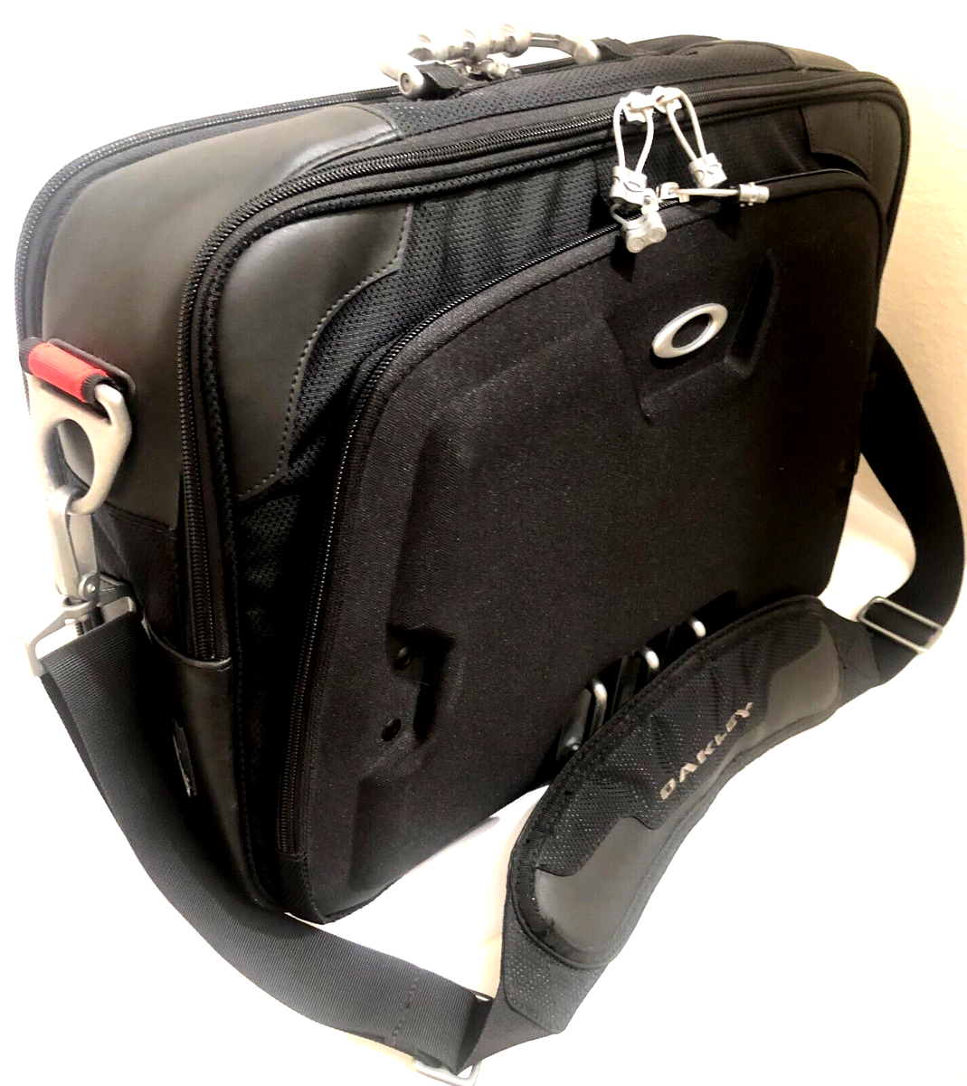 OAKLEY HOME OFFICE BRIEFCASE Sink Collection Tactical Computer AP