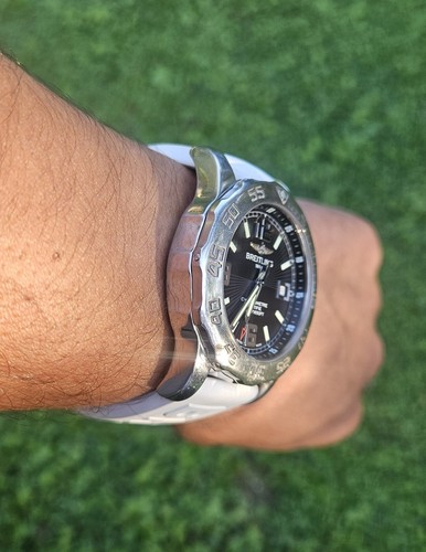 Breitling Colt 44 mm Black Quartz Men’s Watch A74387 - Picture 3 of 8