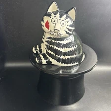 B. KLIBAN Tabby Cat In Black Hat by SIGMA Tastesetter Candy Cookie Jar Kiss