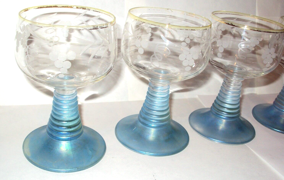 Set of 4 Roemer Style Blue Ribbed Stem Wine Glasses Etched Grape Design