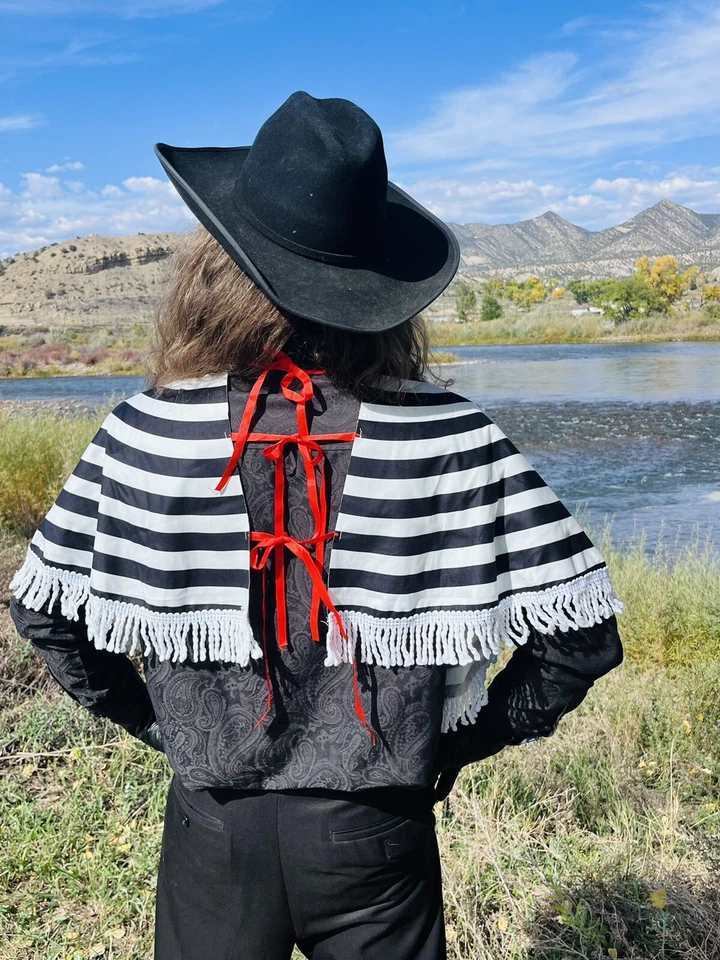 Poncho Mexicano Adulto Sarape Fiesta Mexicana Cinco de Mayo Disfraz Halloween Foto 4 de 4