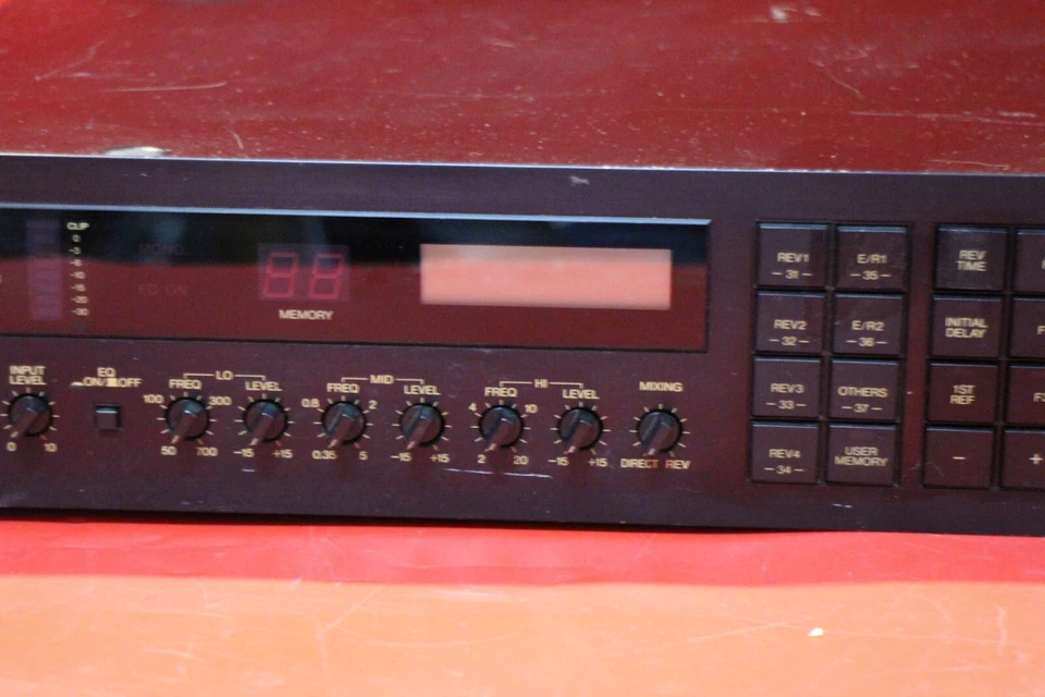 Vintage YAMAHA REV 7 Digital Reverb Reverbrator from Japan U1720 221012 - Image 3 of 4