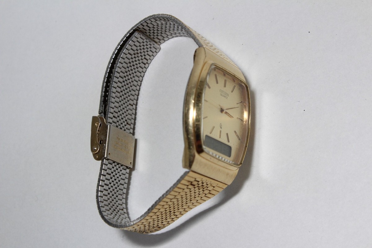 CITIZEN vintage 8930-082745 GN-7-S JAPAN analog gold watch for