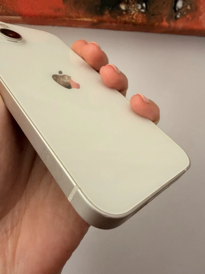 Apple iPhone 13 · 256GB, foto 4 de 5