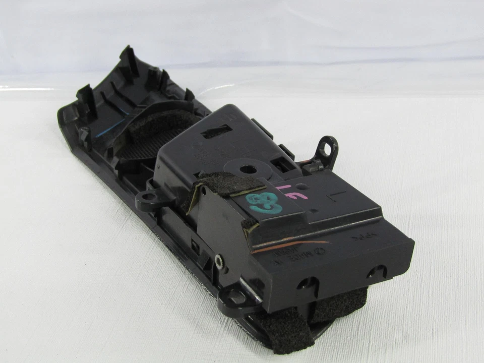 2005-2009 Subaru Outback Front Left Driver Side Interior Door Handle + Bezel OEM - Imagem 3 de 4