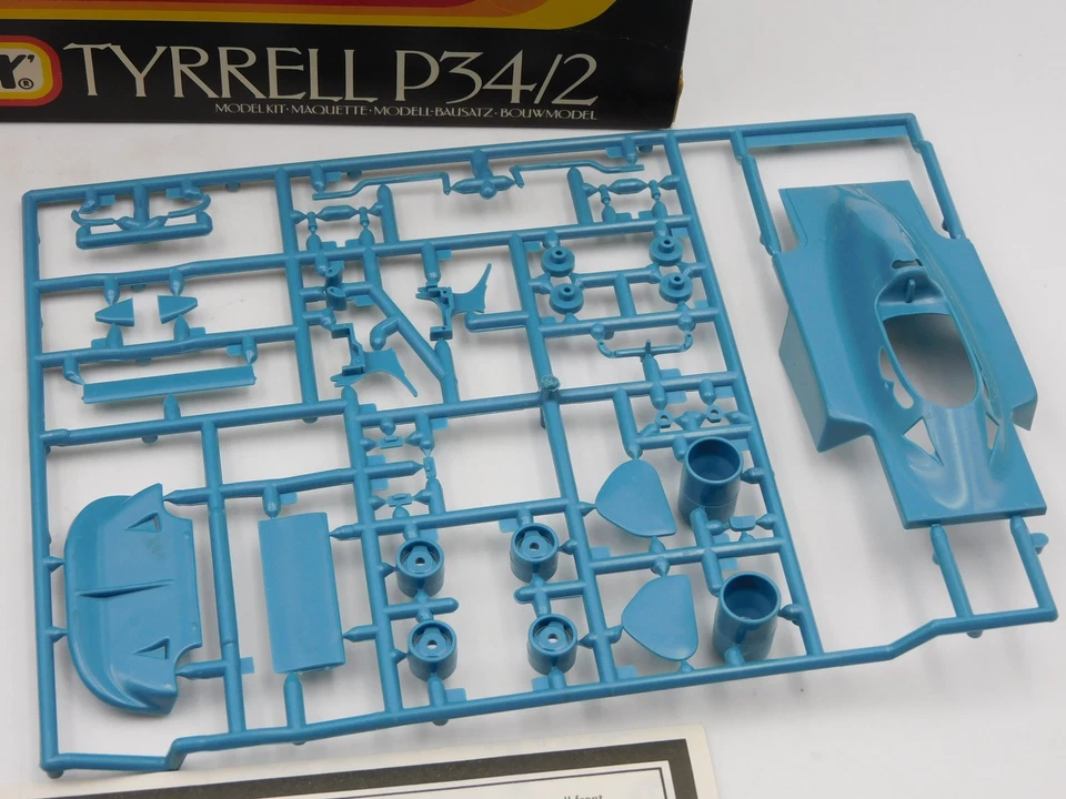 Matchbox Tyrrell P34/2 F1 1/32 Sports Car Vintage Plastic Kit PK-309 W/Box - Image 3 of 4