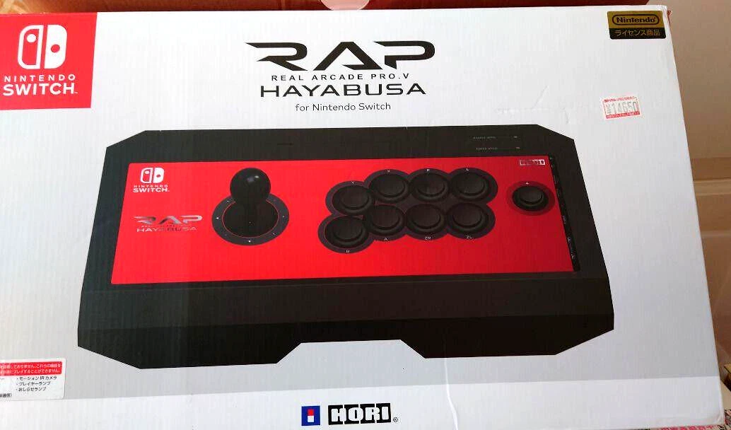 Real Arcade Pro. V Hayabusa for Nintendo Switch Hori red game