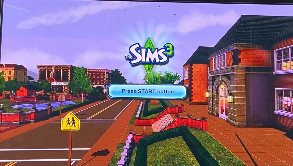 The Sims 3 Review Version - Microsoft Xbox 360 - 2010 EA Maxis Pre-release code - Image 2 of 4