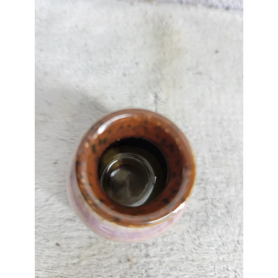 Мини керамическая ваза крапчатая сиреневая коричневая глазурь маленький бутон ваза подписанный низ - Изображение 3 из 4