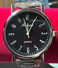 Men’s Quartz Analog Watch Black Dial Arabic Numerals Silver Tone Bracelet