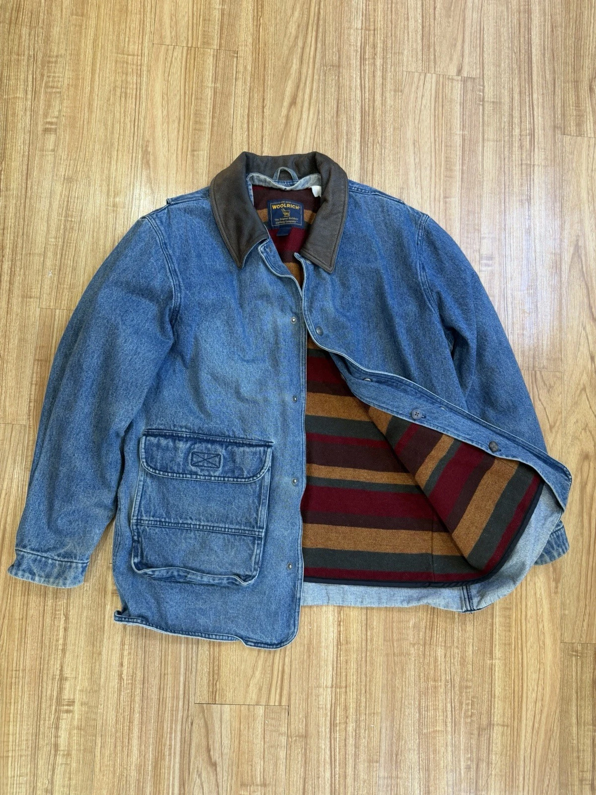 Vintage Woolrich Denim Chore Coat Blanket Lined Mens Size Large - product detail image 1