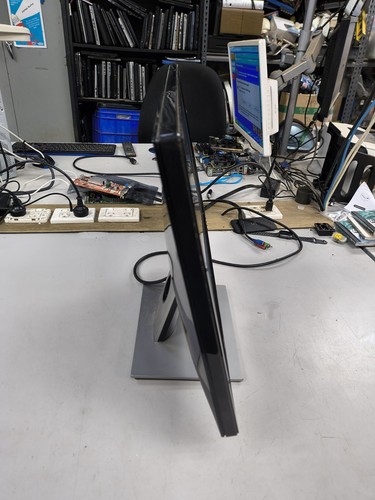 Dell SE2417HG 23.6" FHD 1920x1080 2ms 60hz HDMI VGA Gaming Monitor - Picture 3 of 3