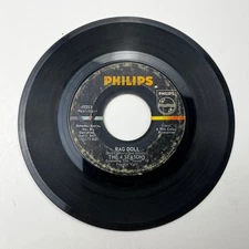 The 4 Seasons - Rag Doll / Silence Is Golden 7" Single 45 RPM Philips