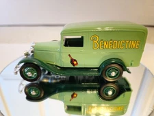 ELIGOR 1:43 1934 FORD V8 CAMIONNETTE "BENEDICITINE" SERVICE VAN *KEPT IN CABINET