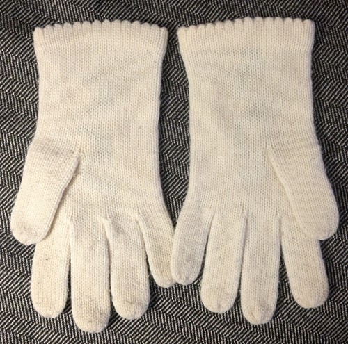 Vtg 1950's Embroidered Classic Gloves Short Womens Size S Wool Blend - Picture 2 of 4