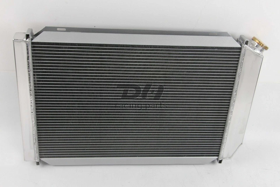 Kit de radiador + cubierta + ventilador de 4 filas para Ford Mustang LX/GT/SVT Mercury Cougar 1979-1993 Foto 4 de 4