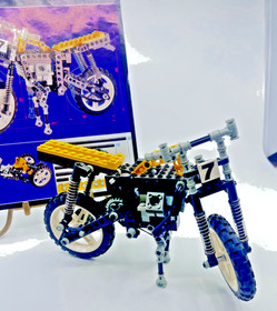 Vintage Lego 8838 Technic Shock Cycle w/instruction Book Toy