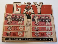 Vintage 10 Cent Cardboard Display of Duncan Brand Yo-Yo Replacement Strings