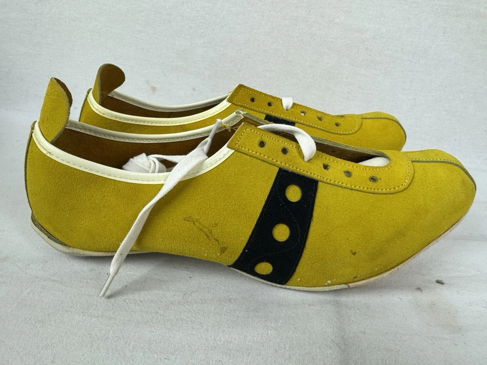 Vintage Spot-Bilt Track Shoes Men’s 9 Suede 70s As-Is Repair Display Parts Box - Image 4 of 4