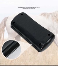 Corrosion-Resistant Ergonomic Comfortable Efficient Horse Sawtooth Sweat Scraper