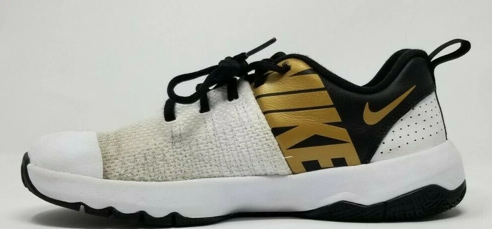 NIKE Team Hustle Quick (gs) 922680-007 BLACK-METALLIC GOLD-WHITE Size 7Y - Image 4 of 4