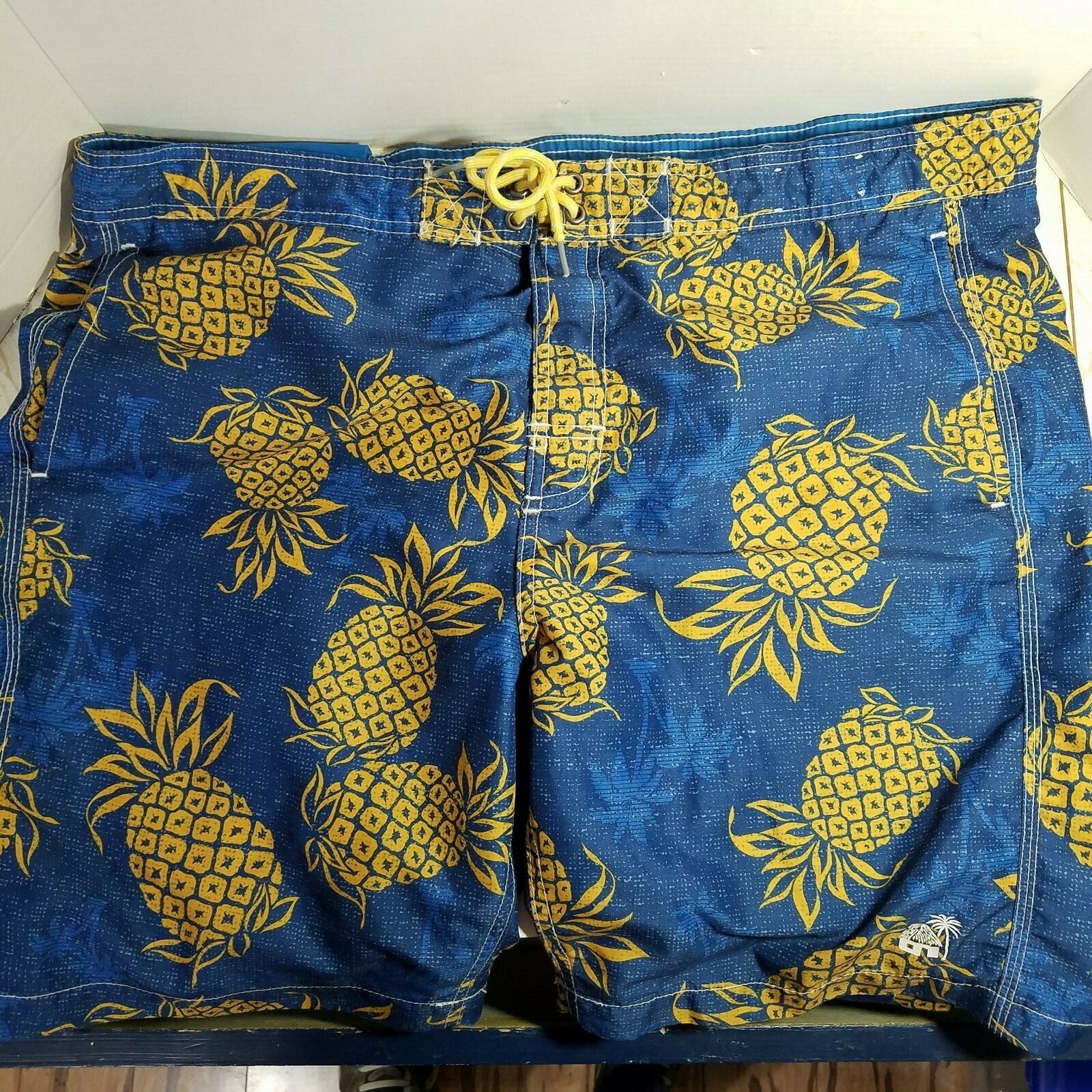Caribbean Joe Men's Swim Trunks Large Blue with pinea… Gem
