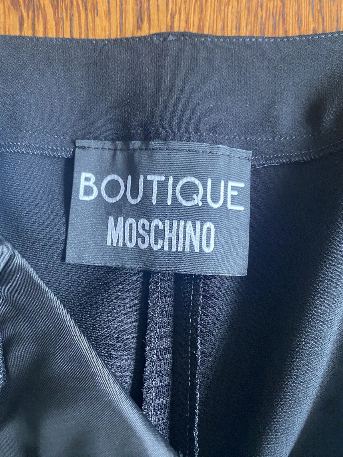 BOUTIQUE MOSCHINO PANTALONE CREPE NERO NUOVO CON ETICHETTE